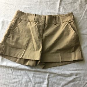 New York and Co. Khaki Cuffed Shorts EUC Size 4